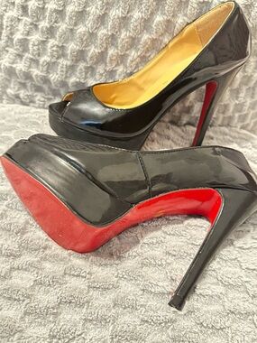 Christian Louboutin Black Patent Peep-Toe Pumps with Red Soles
